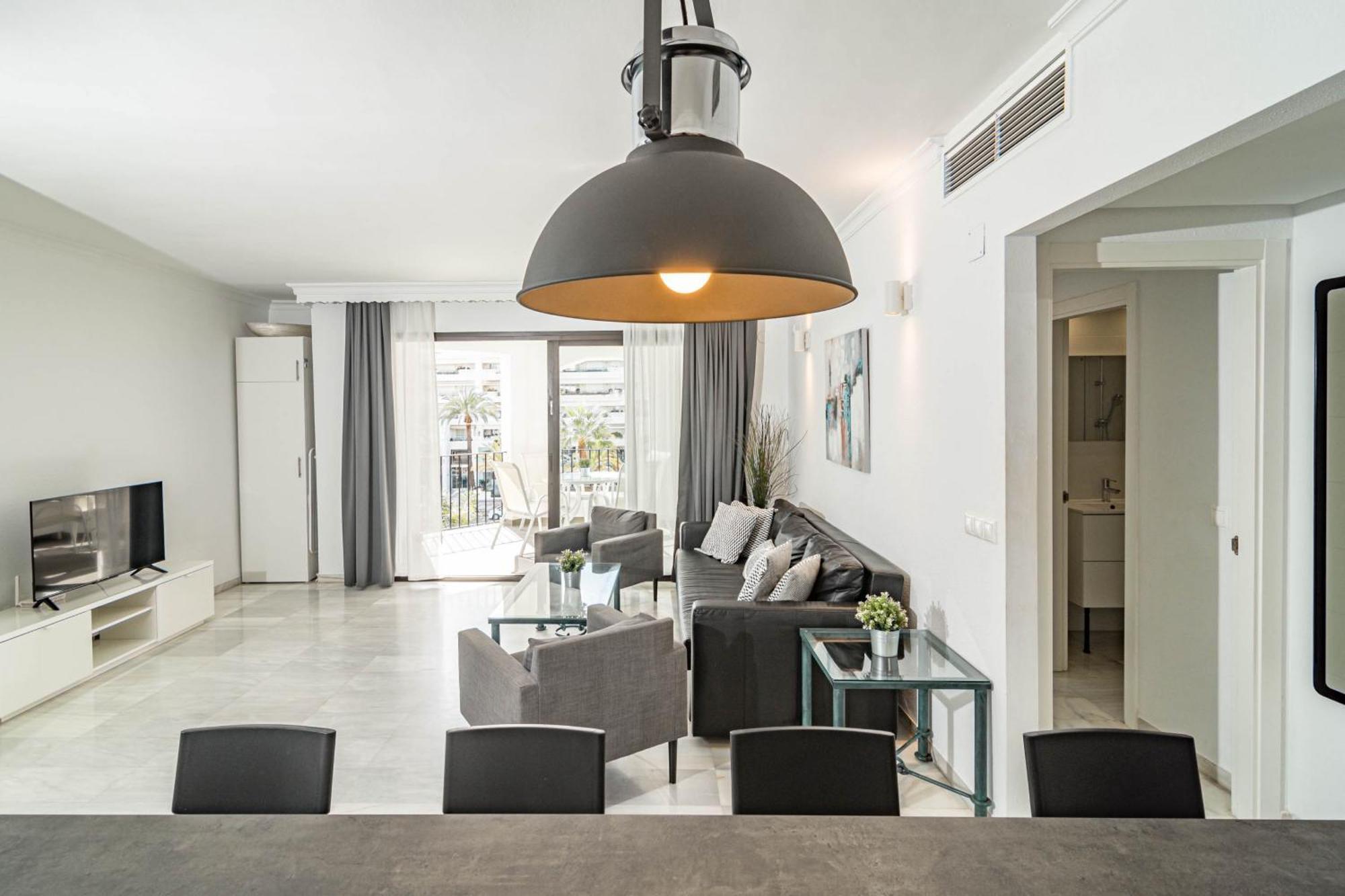 Harbor Getaway In The Heart Of Puerto Banus With Walking Dictance To Everything Marbella Exteriér fotografie